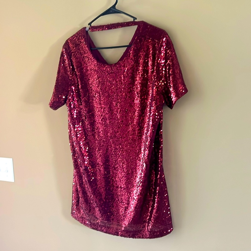 Vanilla Bay Sequin Tunic Top - Burgundy Size Large